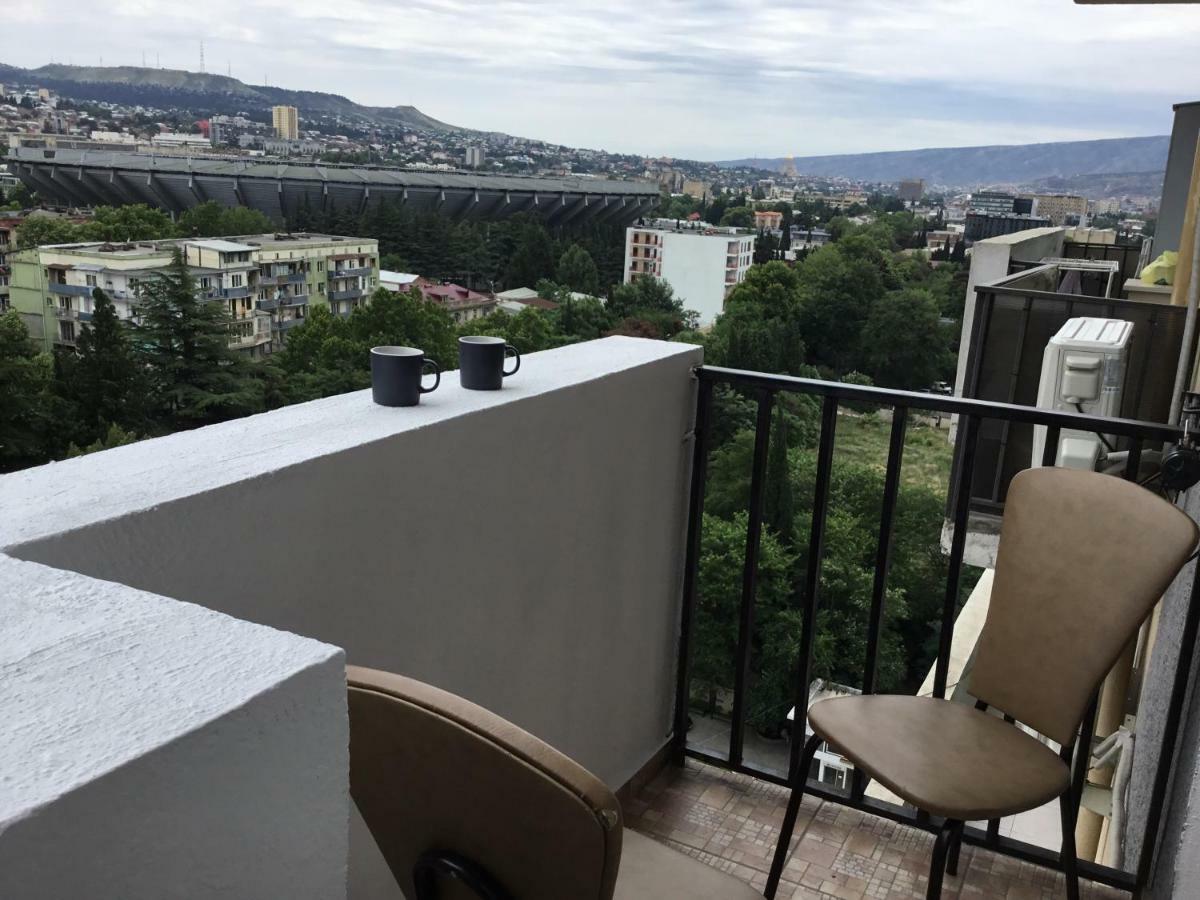 Welcome Генацвале))) Tiflis Exterior foto